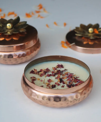 Hammered urli Scented Candle with lid( 5 inches diameter)