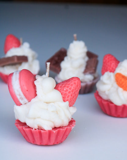Set of four cupcake candles, birthday box